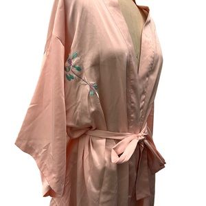 Vintage pink robe with floral Embroidery